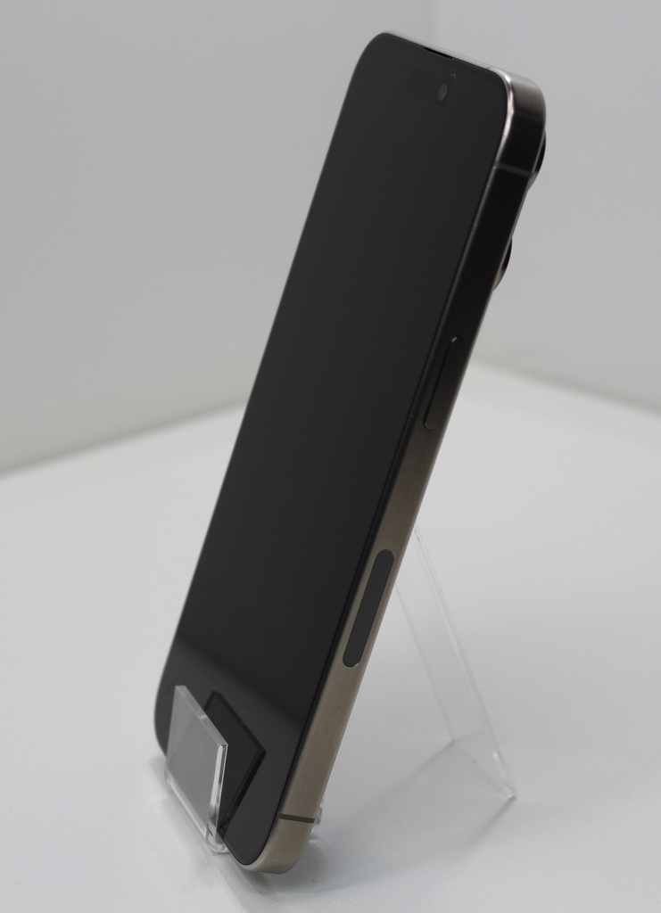 iPhone 15 Pro Max 256GB (e sim) Natural Titanium б/у Акб 100%