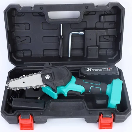 A chain mini drank in a plastic case with 2 accurates