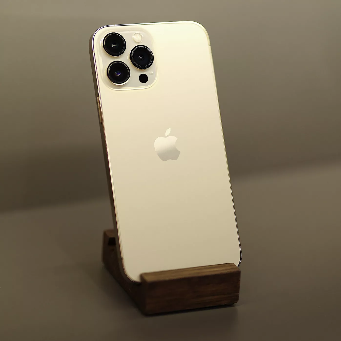 iPhone 13 Pro Max 256GB Gold (08035) A 94%      